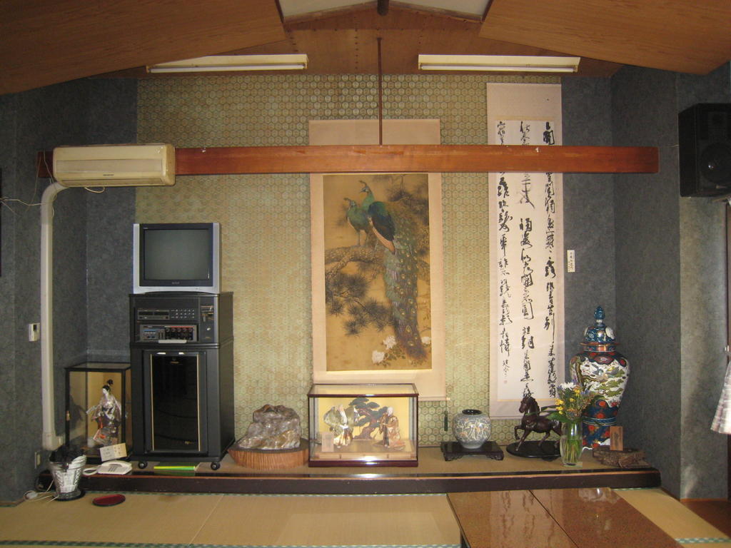 Kajiya Ryokan Futtsu Exterior foto