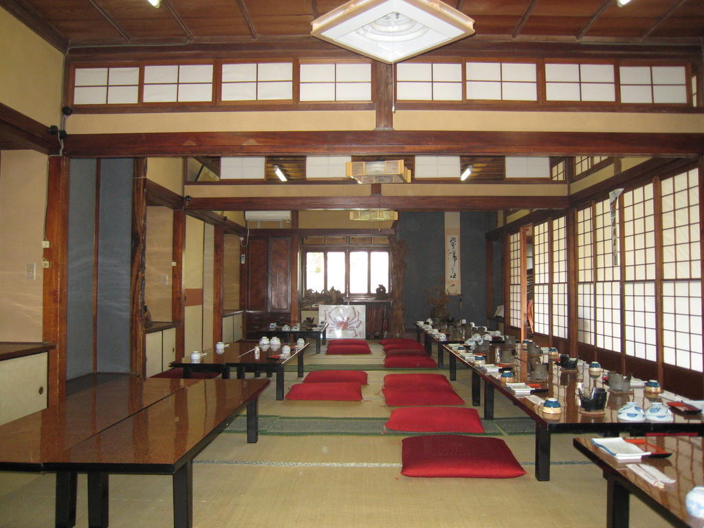 Kajiya Ryokan Futtsu Exterior foto